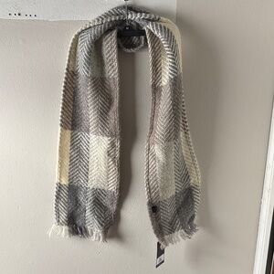 NWT John Branigan Wool Scarf